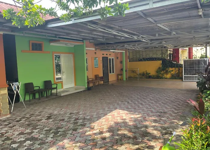 Bu Sur Homestay