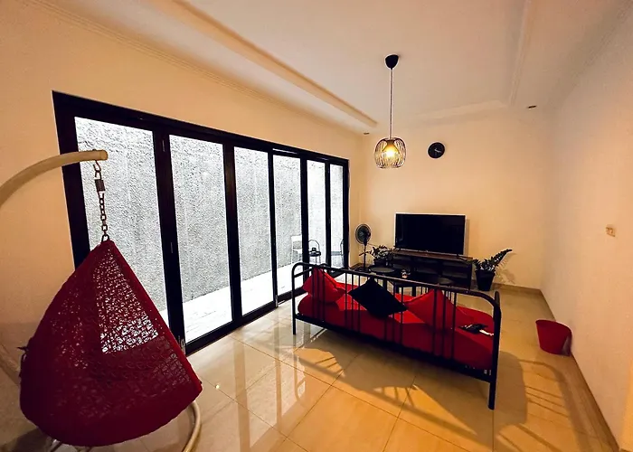 4-Bedroom Home In South Jakarta Nuansa Swadarma Residence By Le Ciel Hospitality